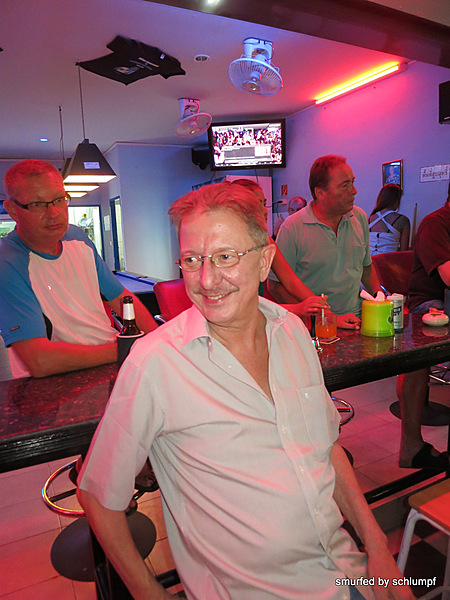 2014-05-02 Smurf Bar