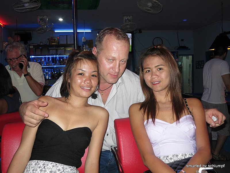 2014-05-03 Smurf Bar