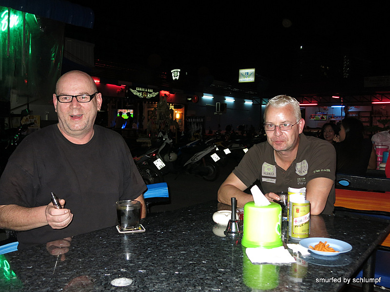 2014-05-04 Smurf Bar