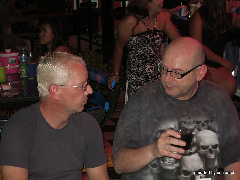 2014-05-05 Smurf Bar