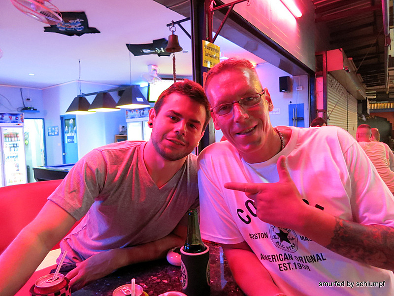 2014-05-08 Smurf Bar