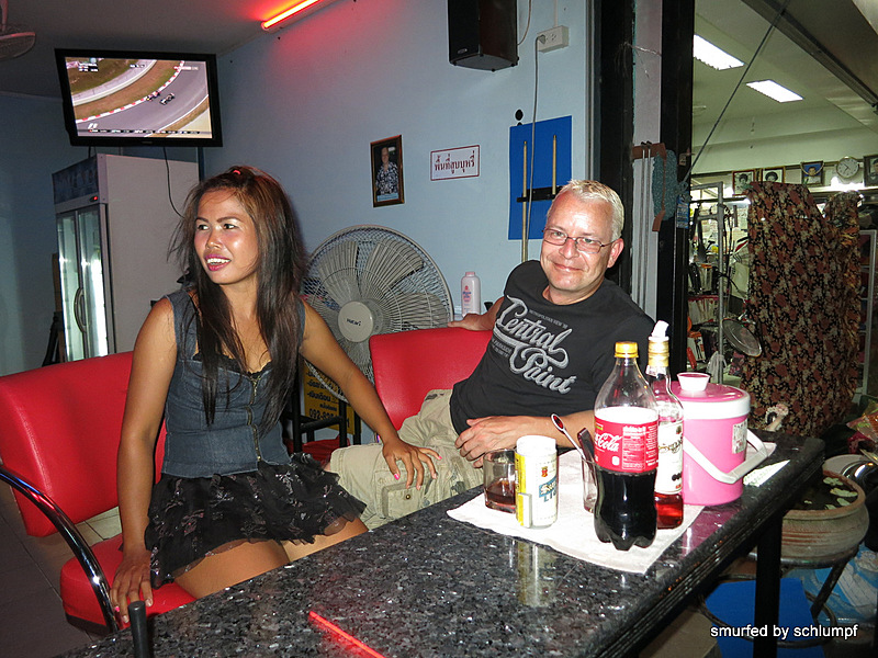 2014-05-11 Smurf Bar