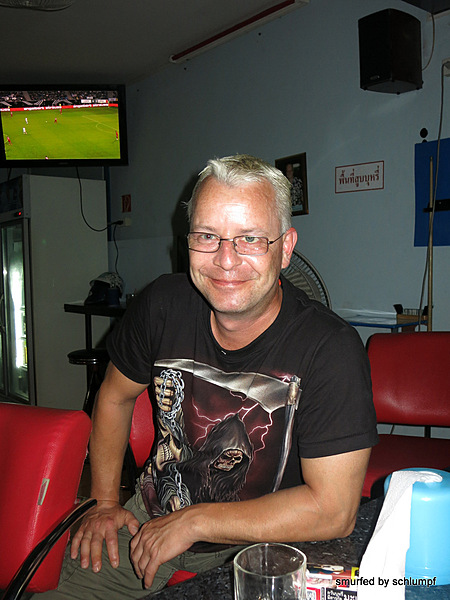 2014-05-13 Smurf Bar