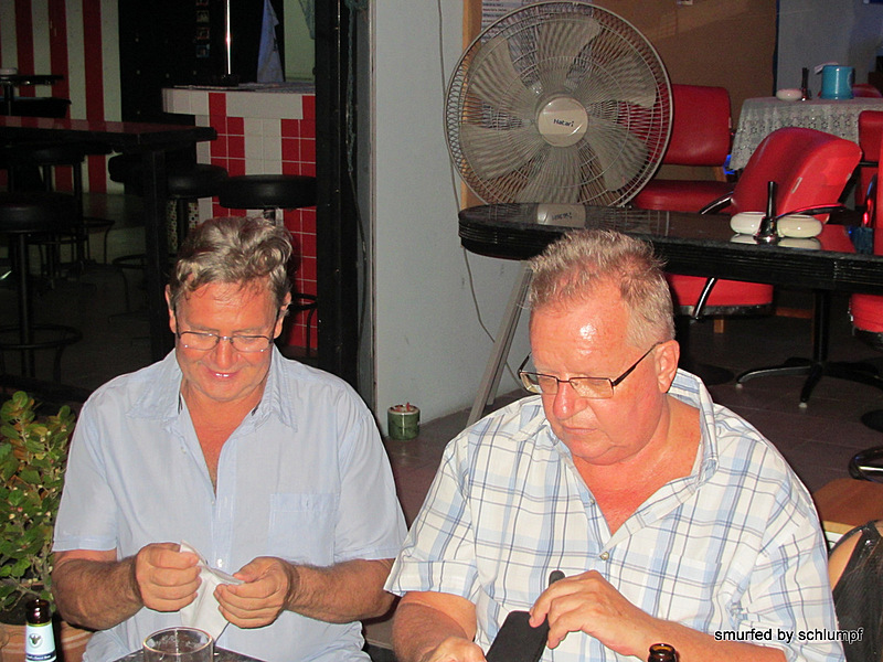 2014-05-17 Smurf Bar