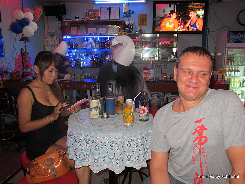 2014-05-17 Smurf Bar
