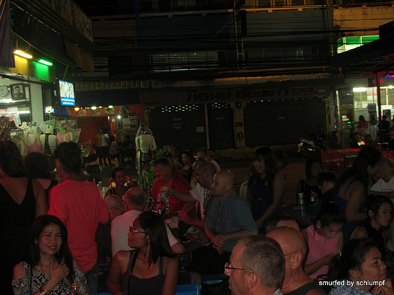 2014-05-17 Smurf Bar