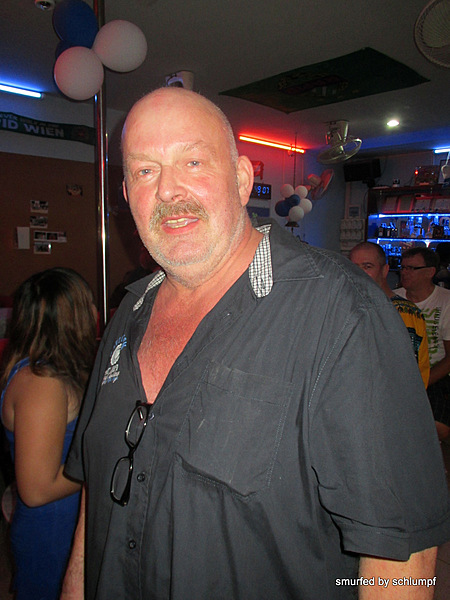 2014-05-17 Smurf Bar