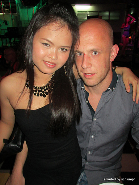 2014-05-17 Smurf Bar