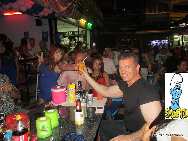 2014-05-17 Smurf Bar