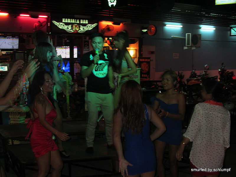 2014-05-17 Smurf Bar