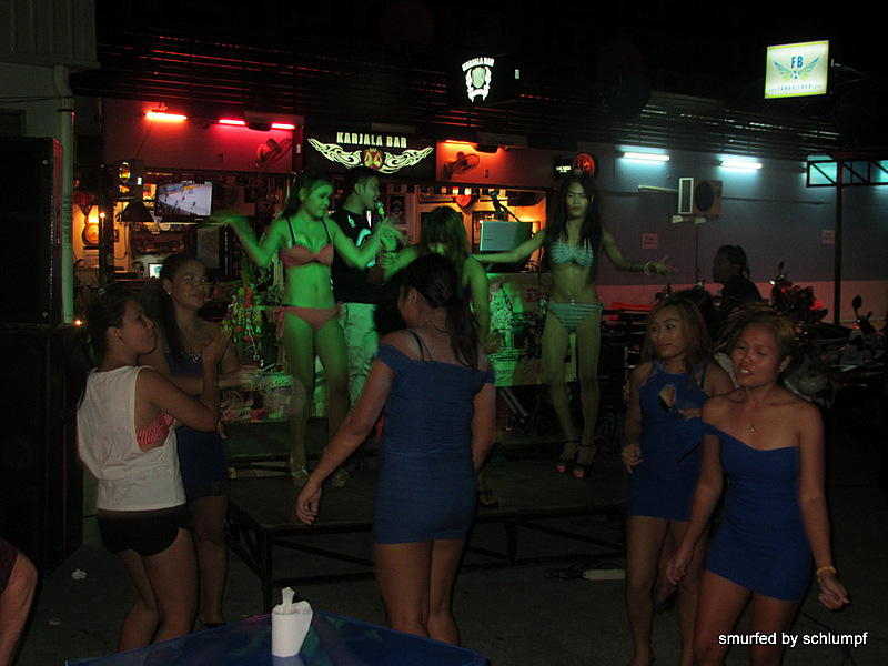 2014-05-17 Smurf Bar