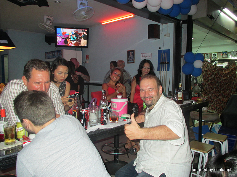 2014-05-17 Smurf Bar