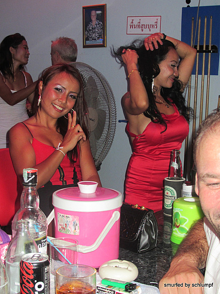 2014-05-17 Smurf Bar