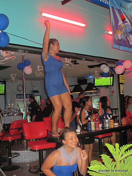 2014-05-17 Smurf Bar