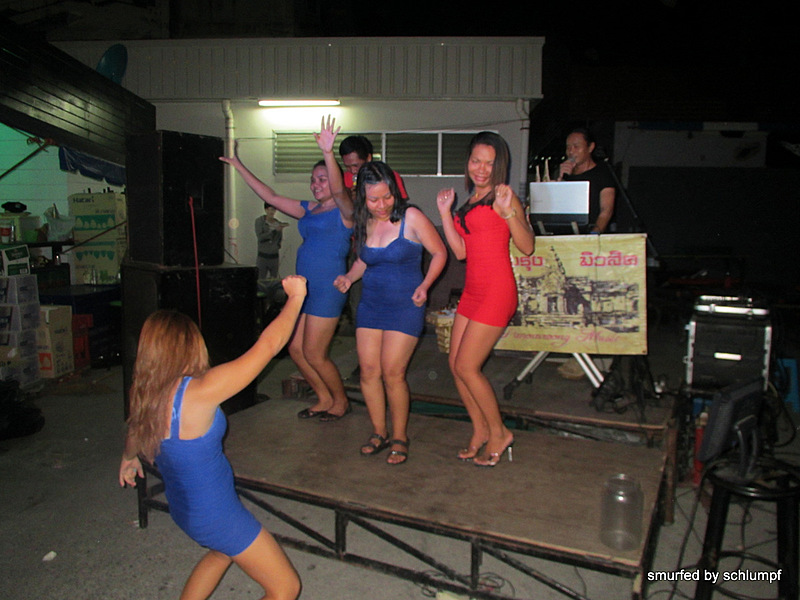 2014-05-17 Smurf Bar