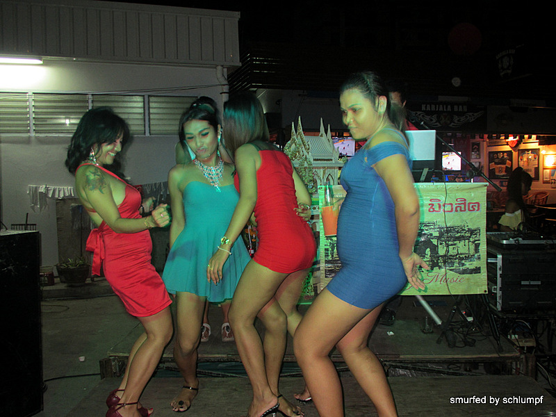 2014-05-17 Smurf Bar