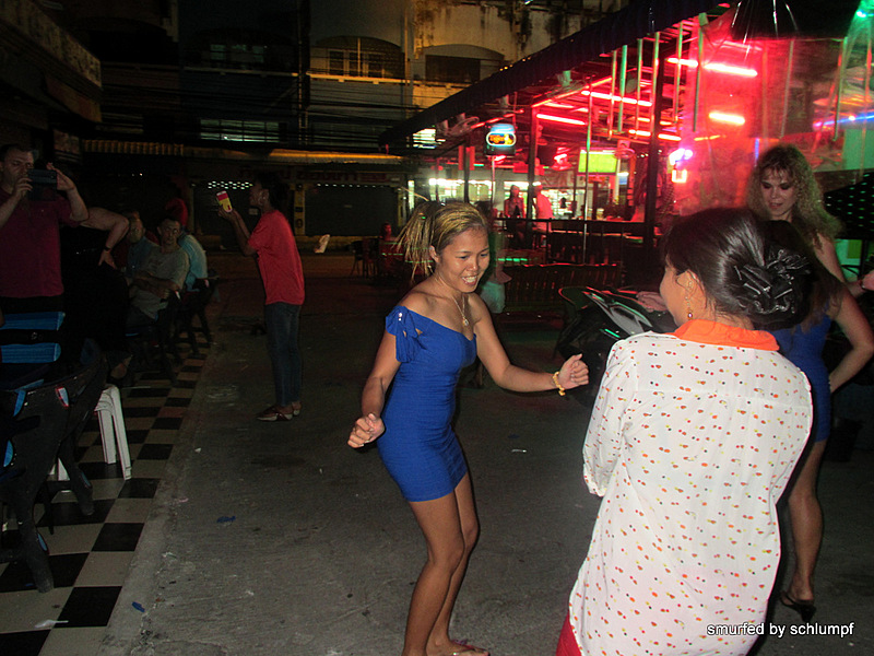 2014-05-17 Smurf Bar