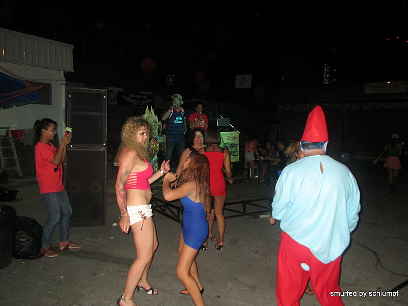 2014-05-17 Smurf Bar