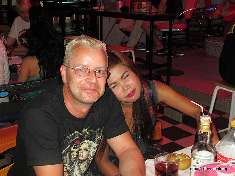 2014-05-18 Smurf Bar