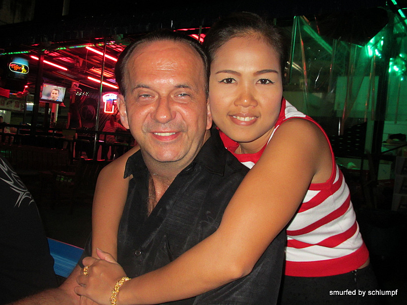 2014-05-18 Smurf Bar