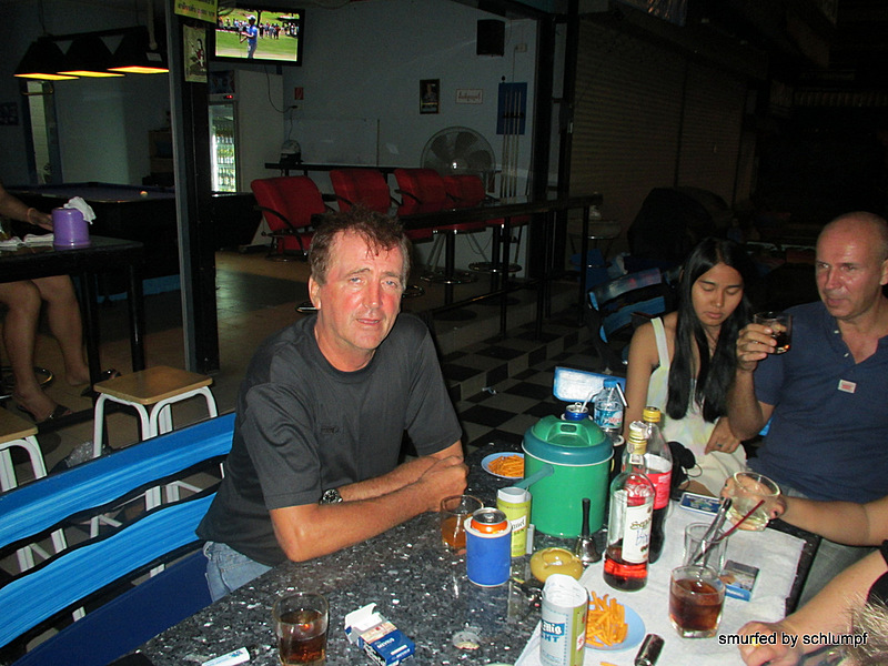 2014-05-18 Smurf Bar