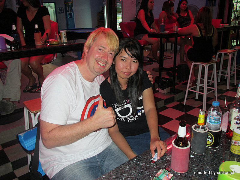 2014-05-18 Smurf Bar