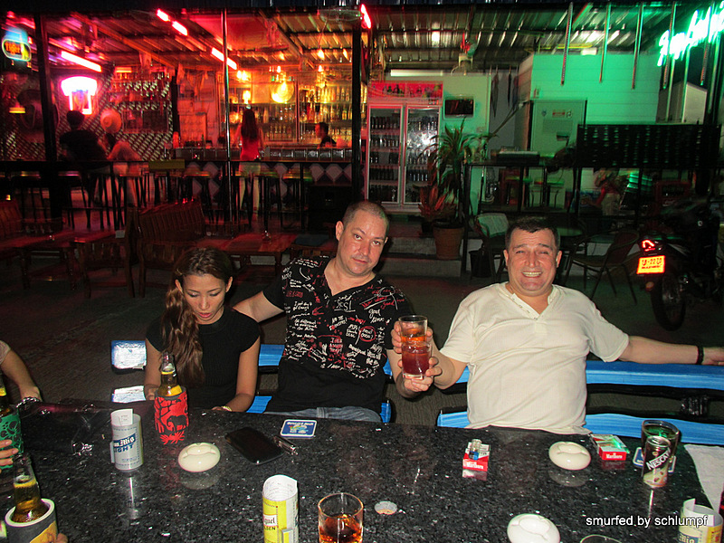 2014-05-19 Smurf Bar