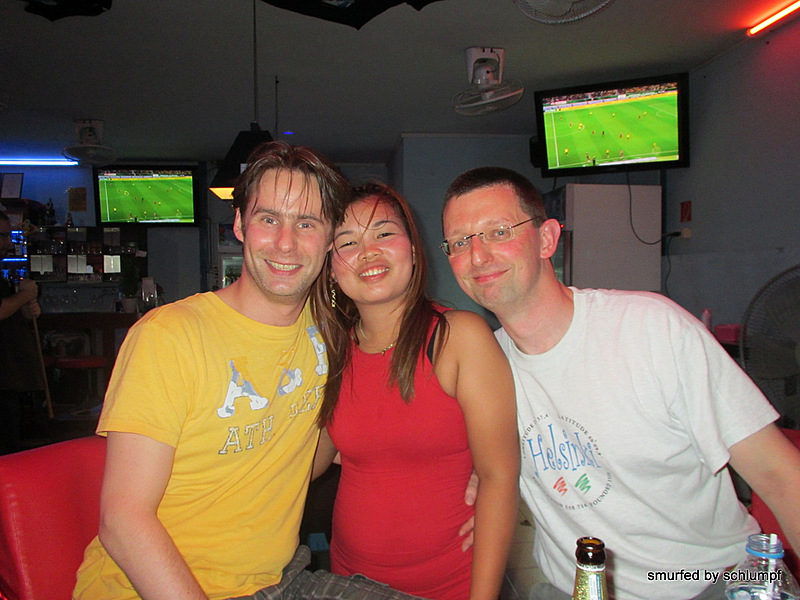 2014-05-19 Smurf Bar