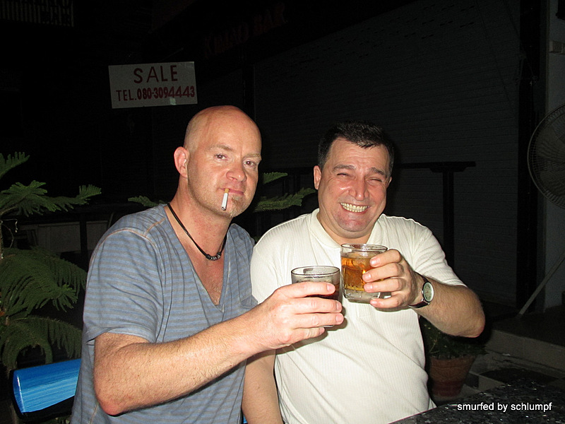 2014-05-19 Smurf Bar