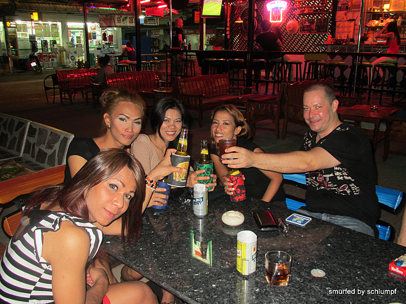 2014-05-19 Smurf Bar