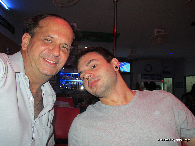 2014-05-20 Smurf Bar