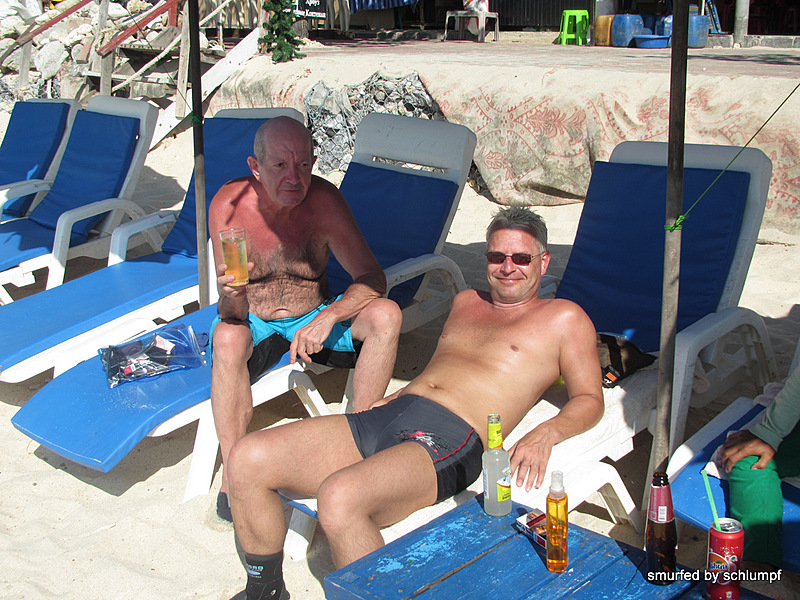 2014-05-22 Smurf Bar