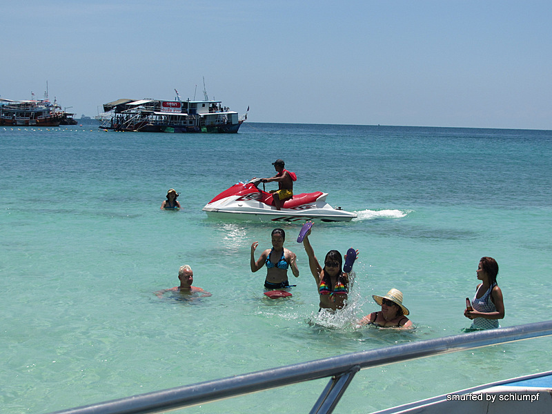 2014-05-22 Smurf Bar