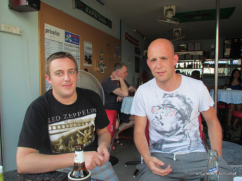 2014-05-23 Smurf Bar