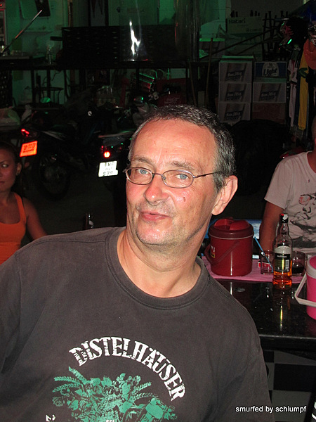 2014-05-23 Smurf Bar