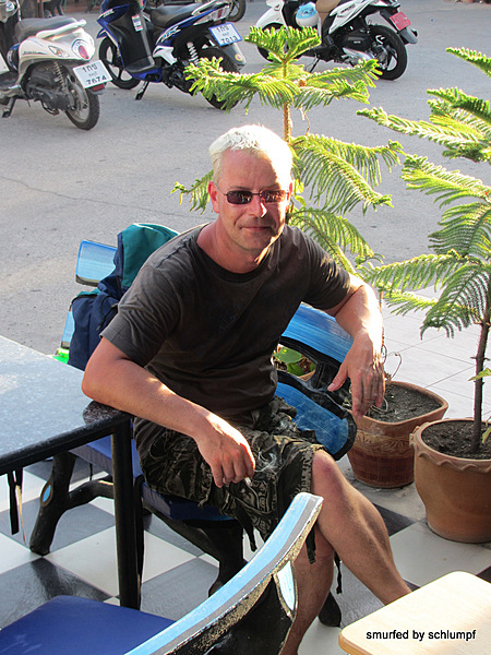 2014-05-23 Smurf Bar