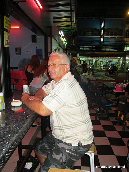 2014-05-24 Smurf Bar