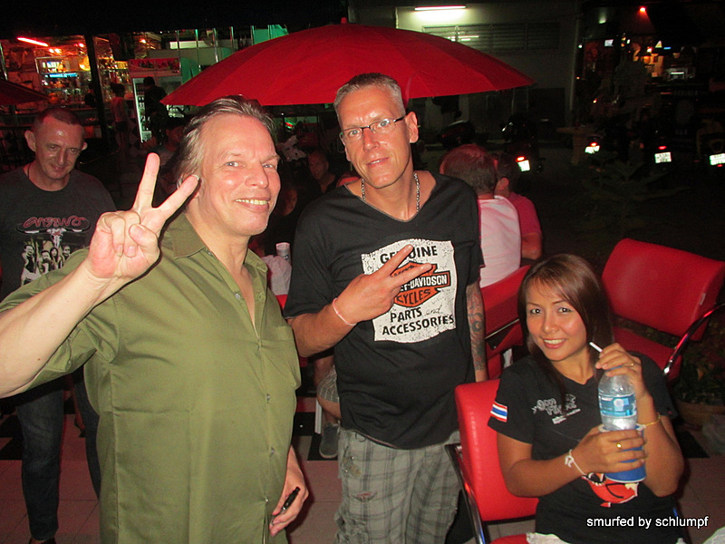 2014-05-25 Smurf Bar