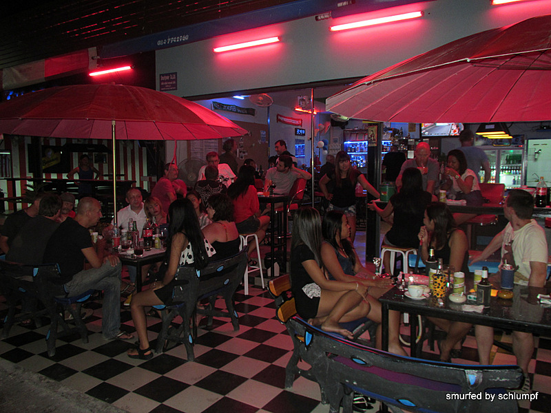 2014-05-25 Smurf Bar