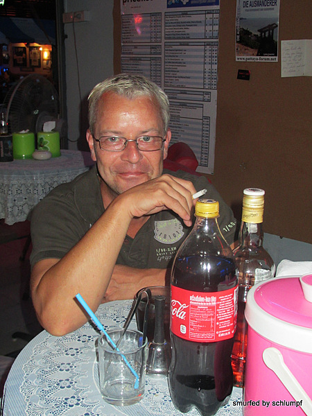 2014-05-25 Smurf Bar