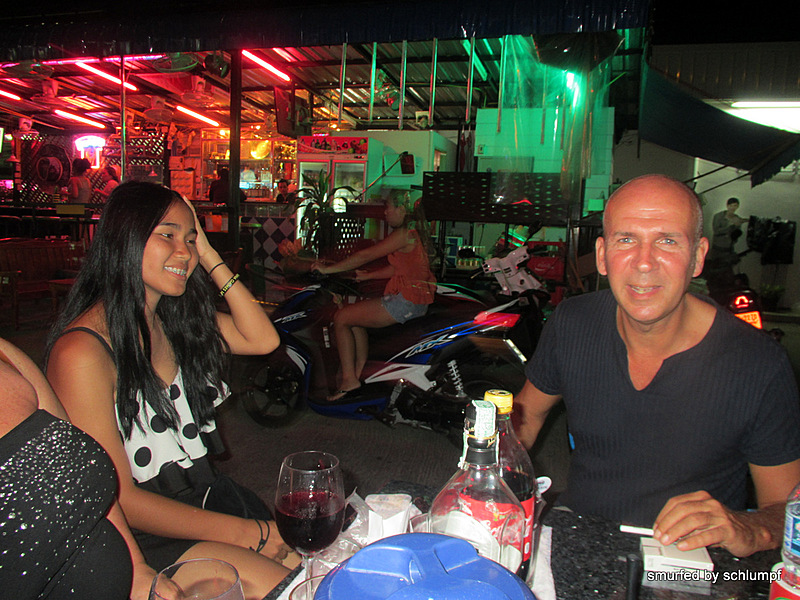 2014-05-25 Smurf Bar