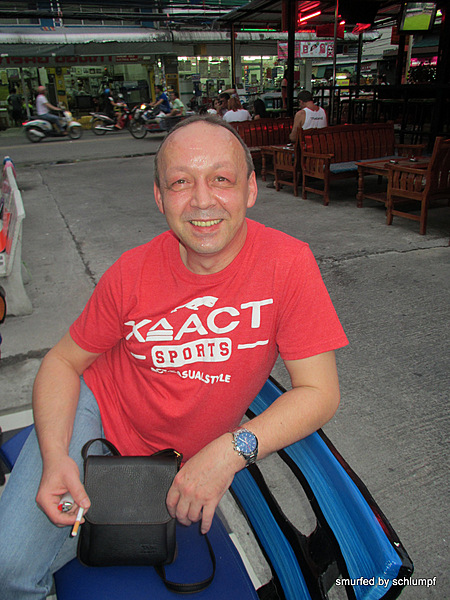 2014-05-26 Smurf Bar