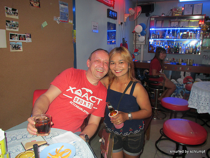 2014-05-26 Smurf Bar