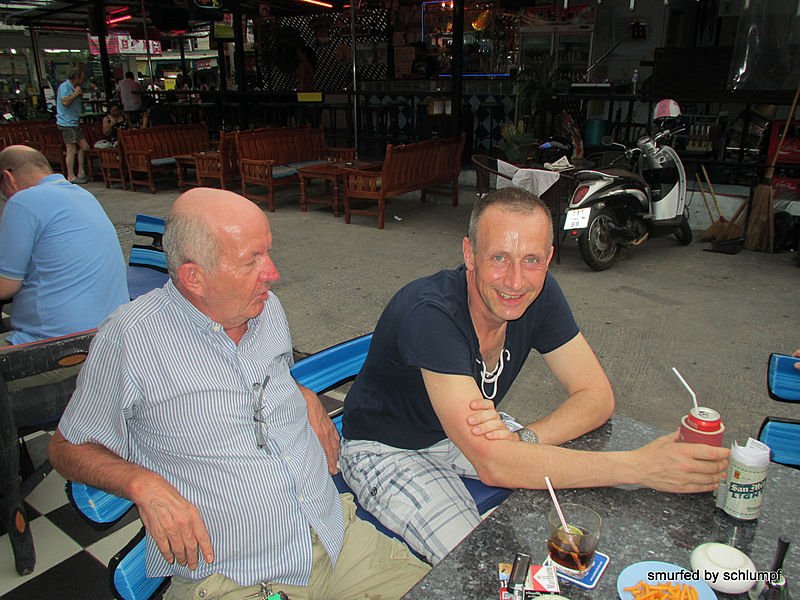 2014-05-26 Smurf Bar