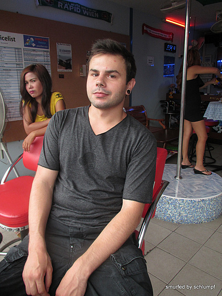 2014-05-26 Smurf Bar