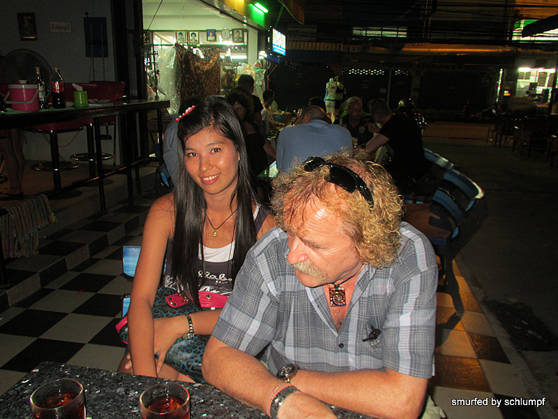 2014-05-26 Smurf Bar