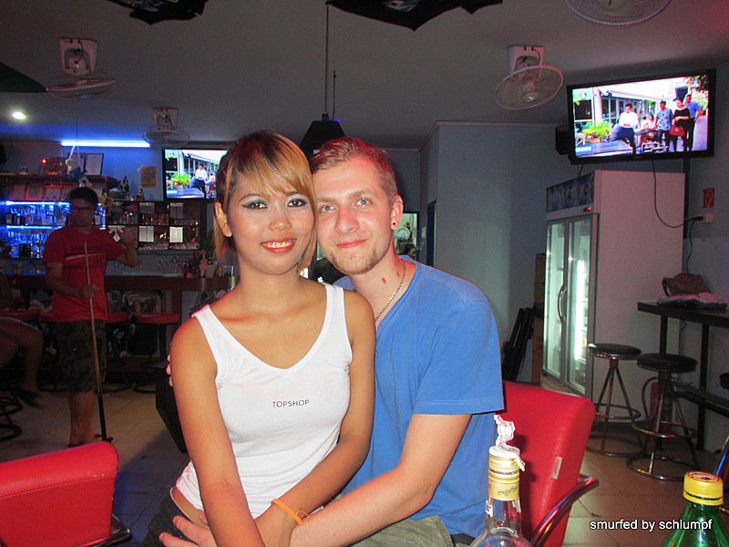 2014-05-27 Smurf Bar