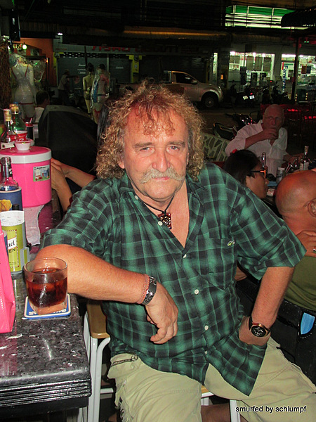 2014-05-27 Smurf Bar