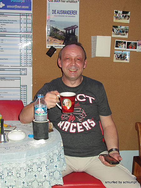 2014-05-27 Smurf Bar