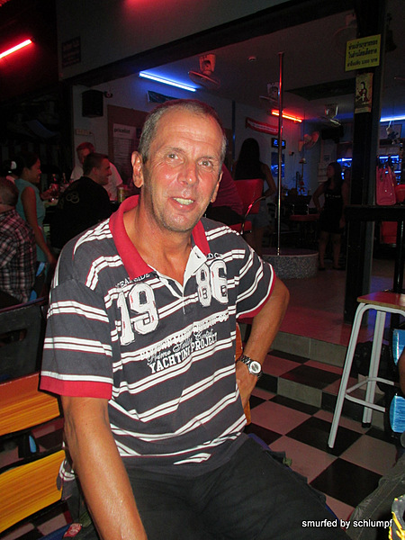 2014-05-27 Smurf Bar